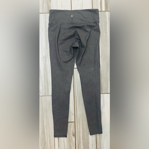 Athleta, Ultimate Stash Pocket, Grey Snake Print leggings, Medium - Picture 2 of 5